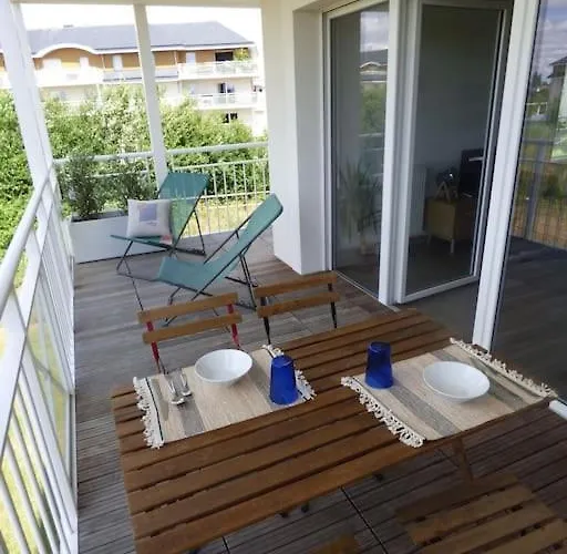 Les Cavaliers Апартаменты Кабур