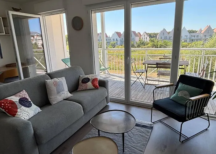 Апартаменты Les Cavaliers *