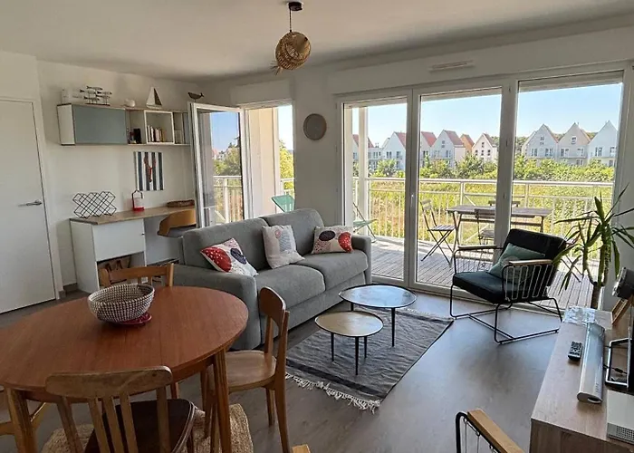 Les Cavaliers Апартаменты *