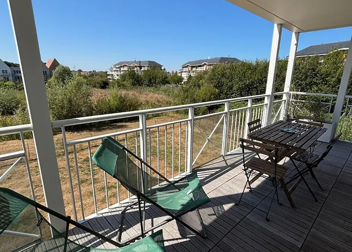 Les Cavaliers Апартаменты *