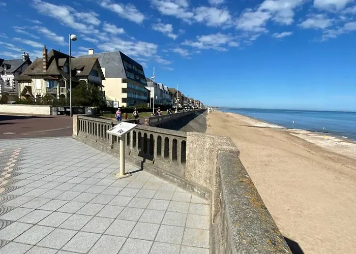 Les Cavaliers Кабур